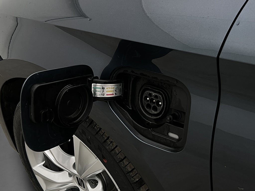 Vehicle Image 36