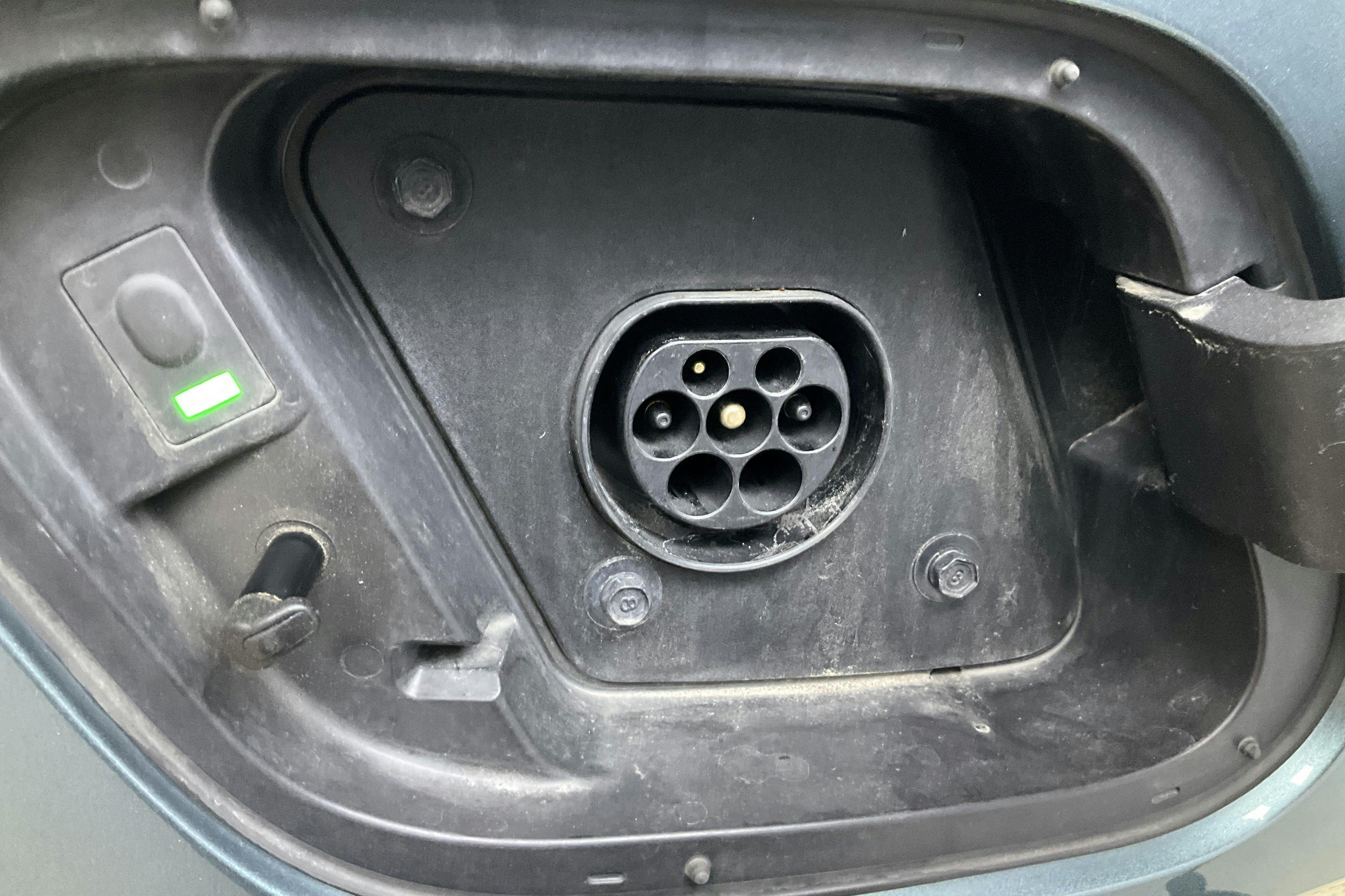 Vehicle Image 14