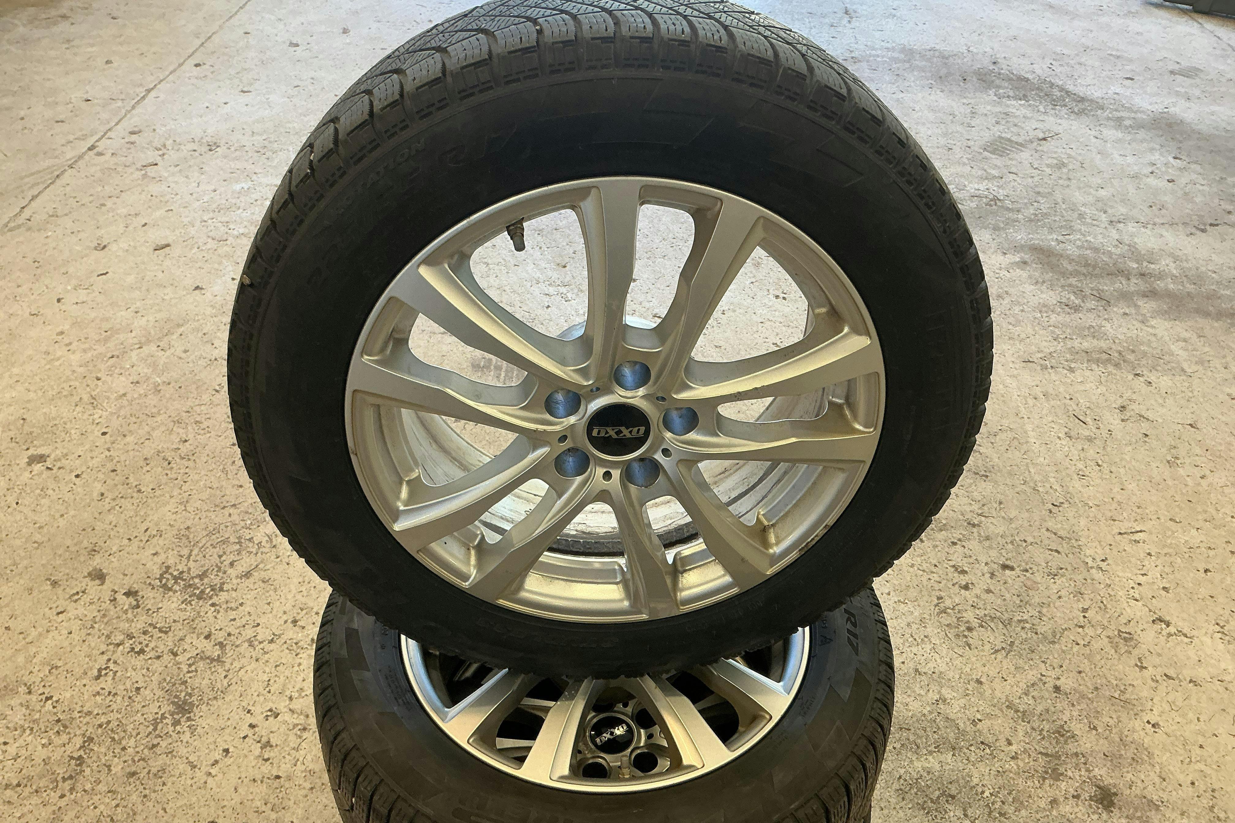 Vehicle Image 19