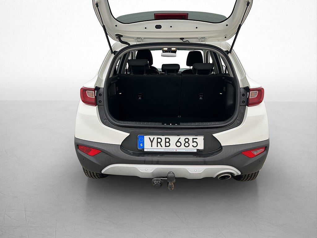 Vehicle Image 21