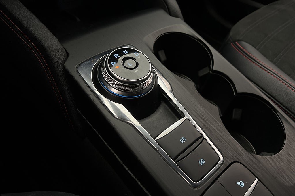 Vehicle Image 28