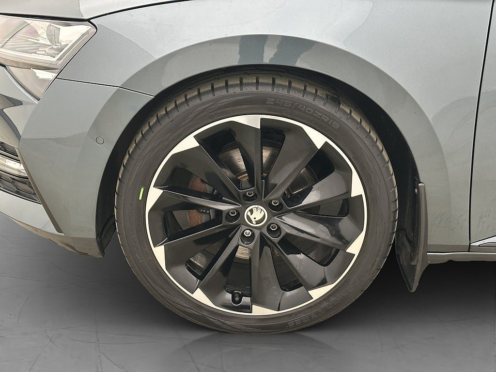 Vehicle Image 37