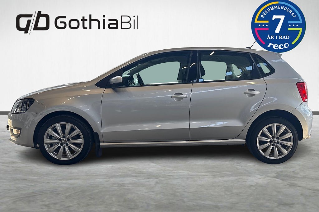 Vehicle Image 8