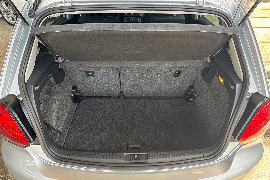 Vehicle Image 18