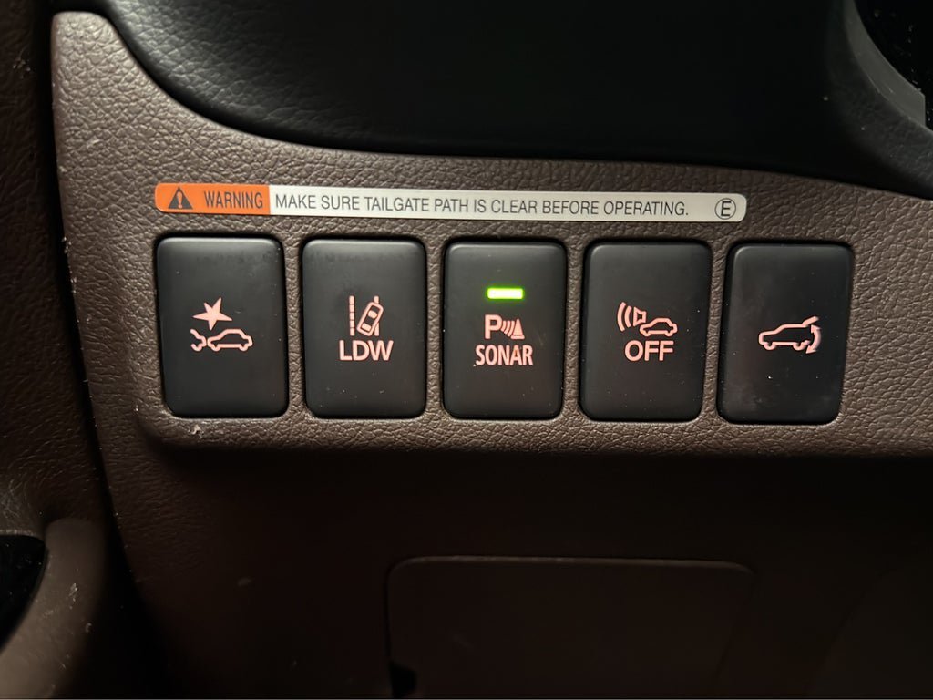 Vehicle Image 17