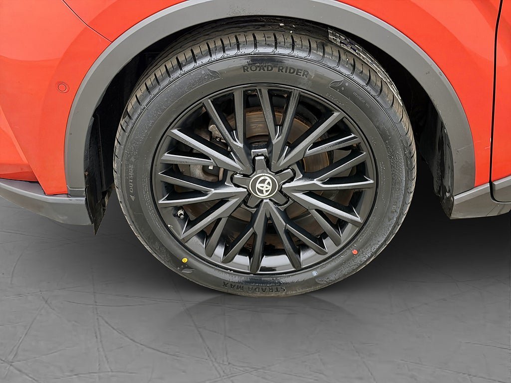 Vehicle Image 28