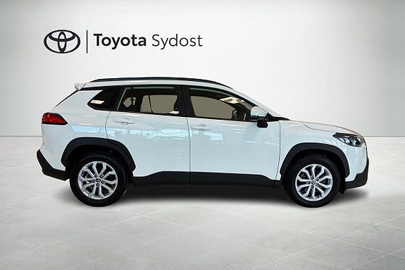 Vehicle Image 16
