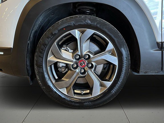 Vehicle Image 14