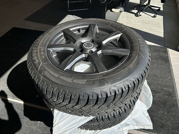 Vehicle Image 18