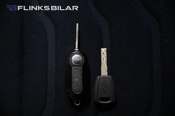 Vehicle Image 33