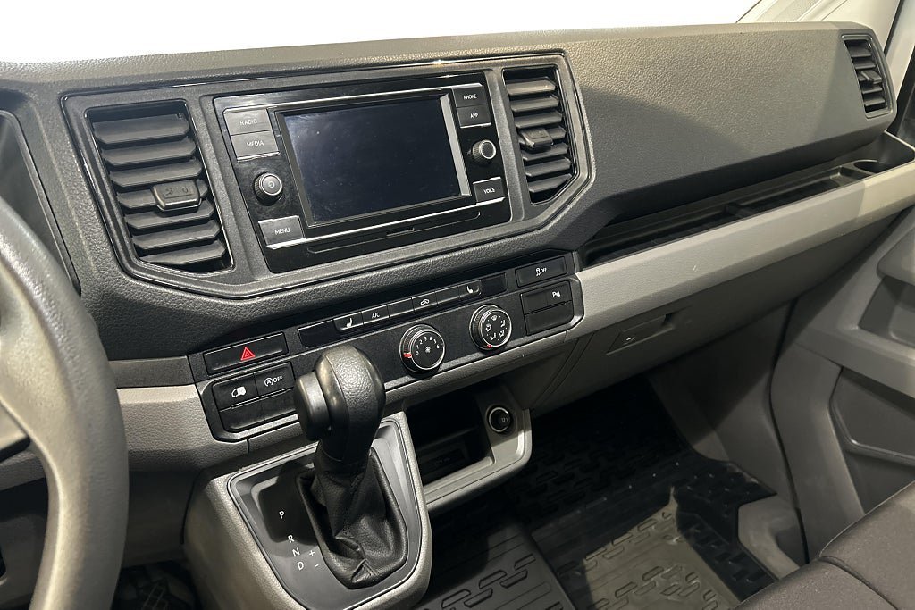 Vehicle Image 24