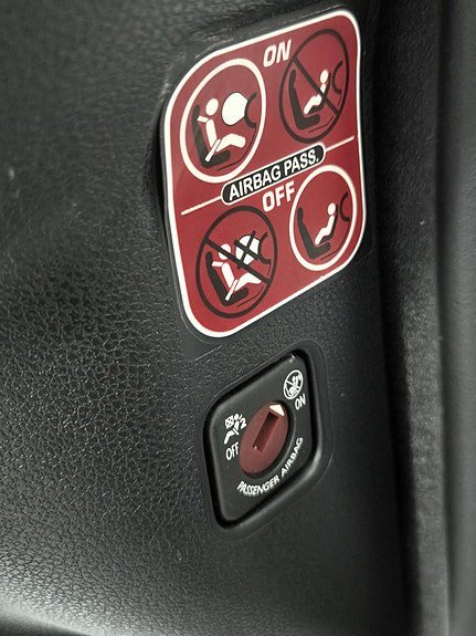 Vehicle Image 22