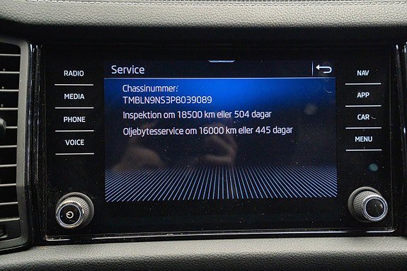 Vehicle Image 24