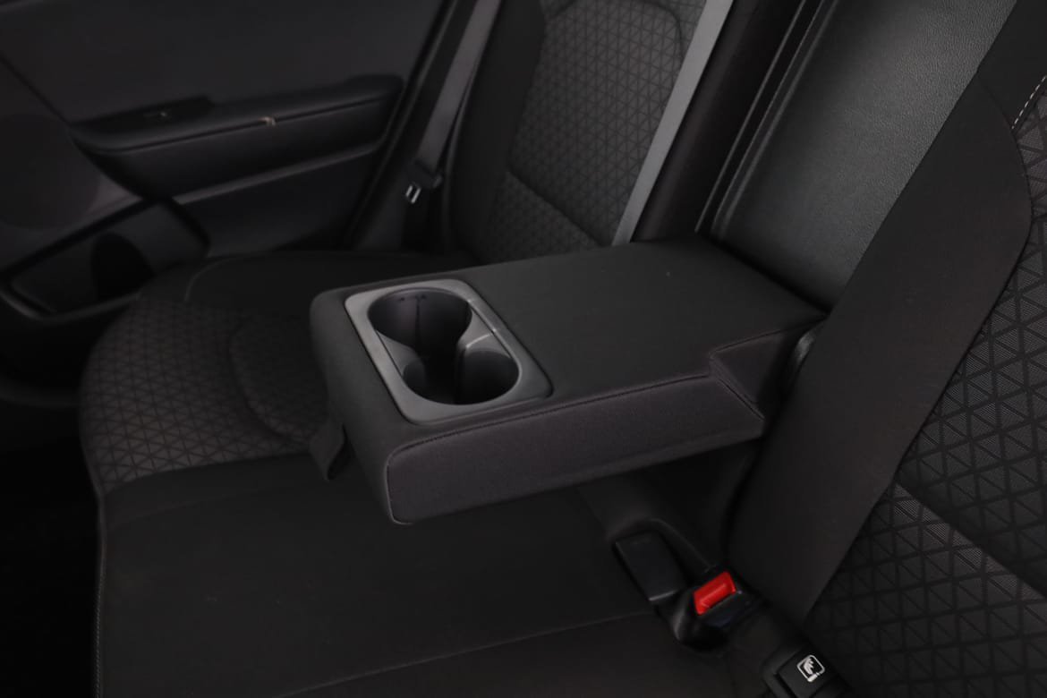Vehicle Image 35