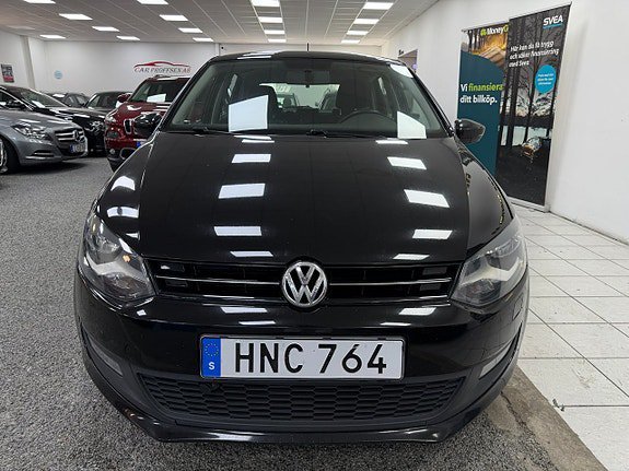 Vehicle Image 19