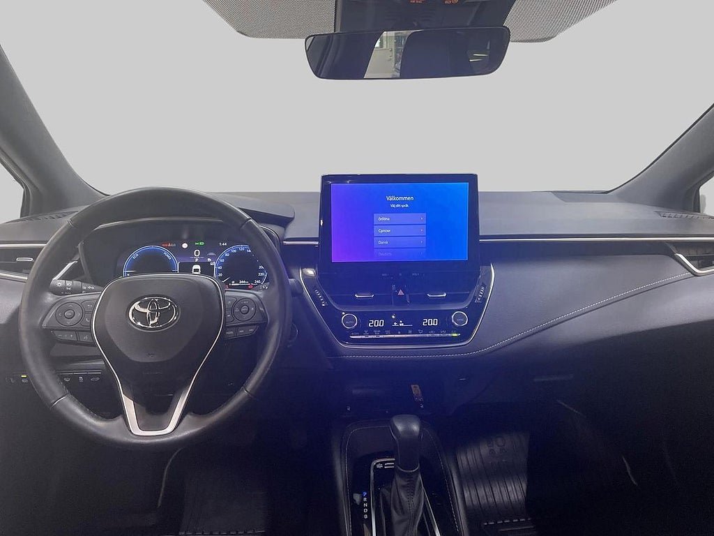 Vehicle Image 11