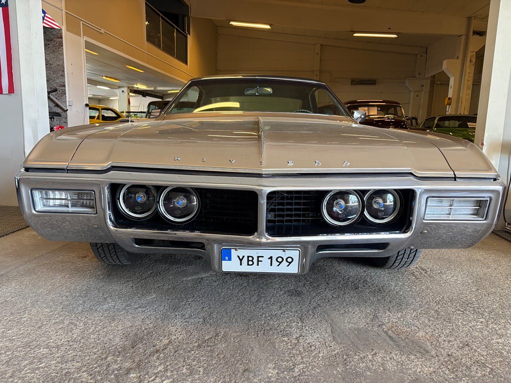 Vehicle Image 17