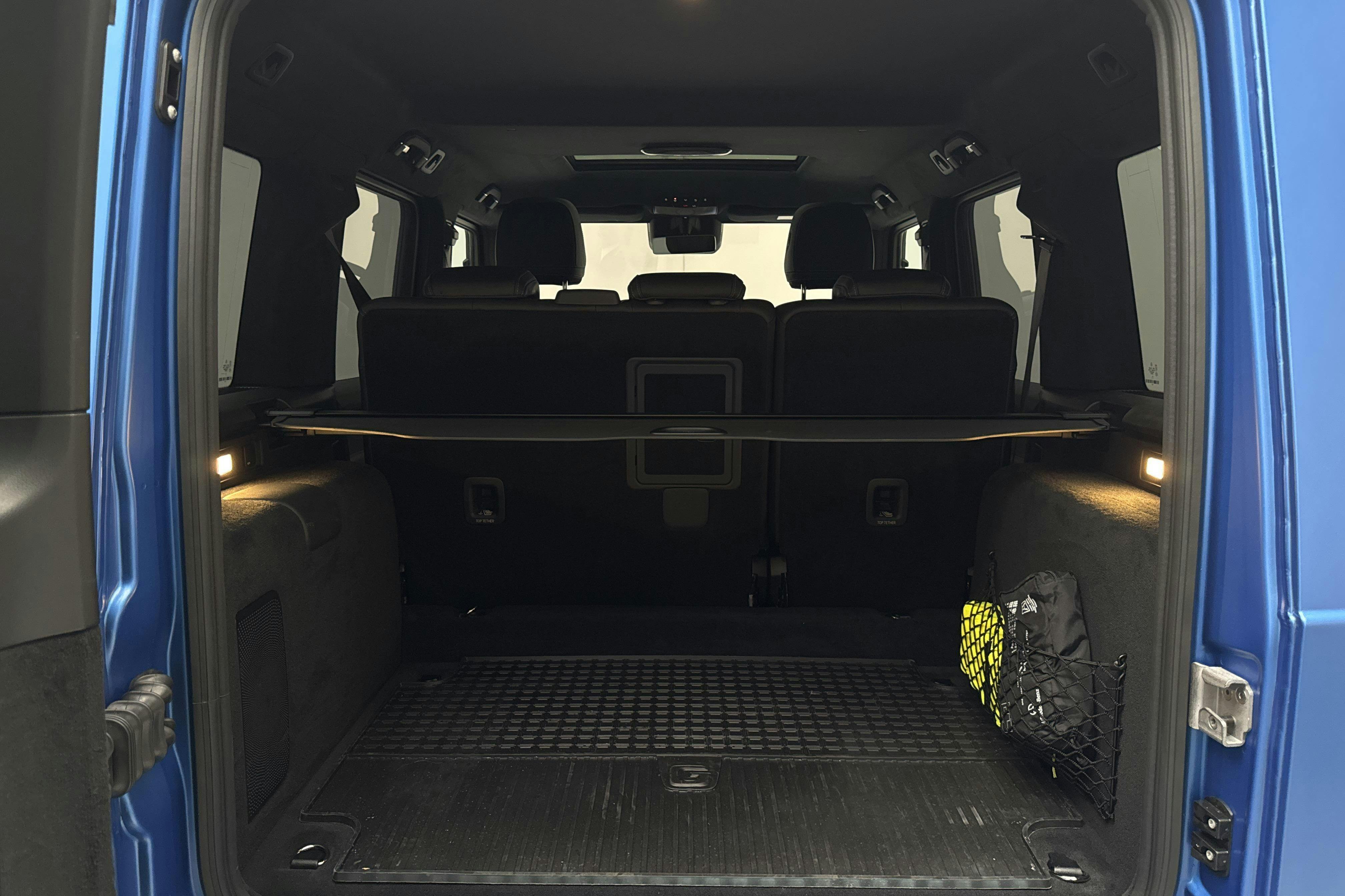 Vehicle Image 9