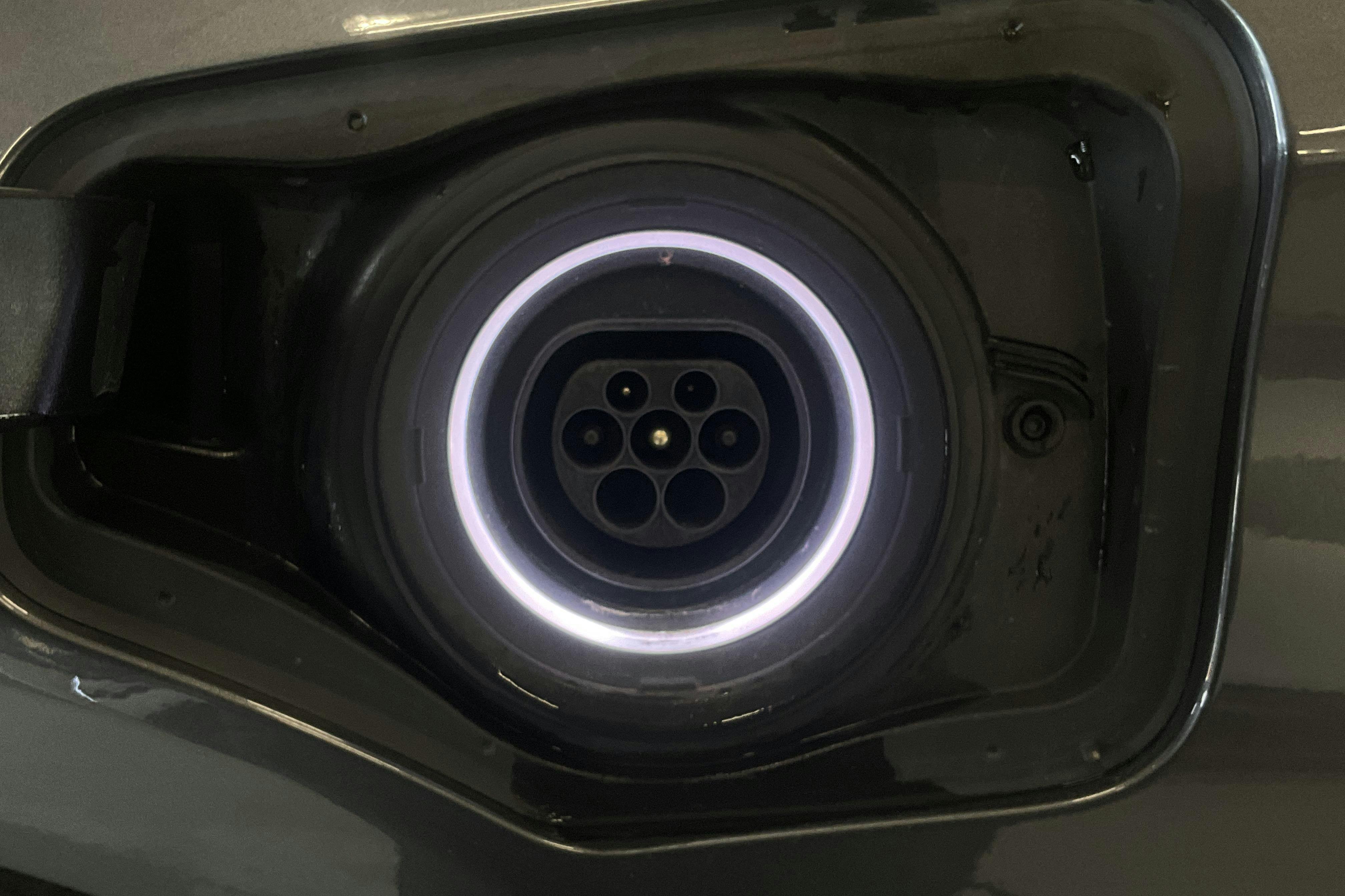 Vehicle Image 17
