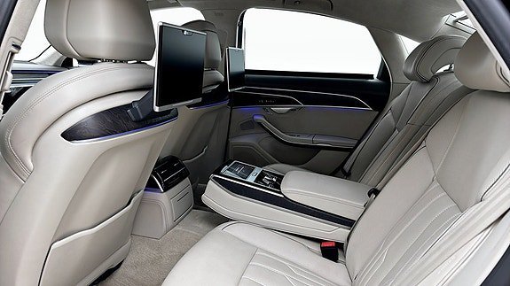 Vehicle Image 21