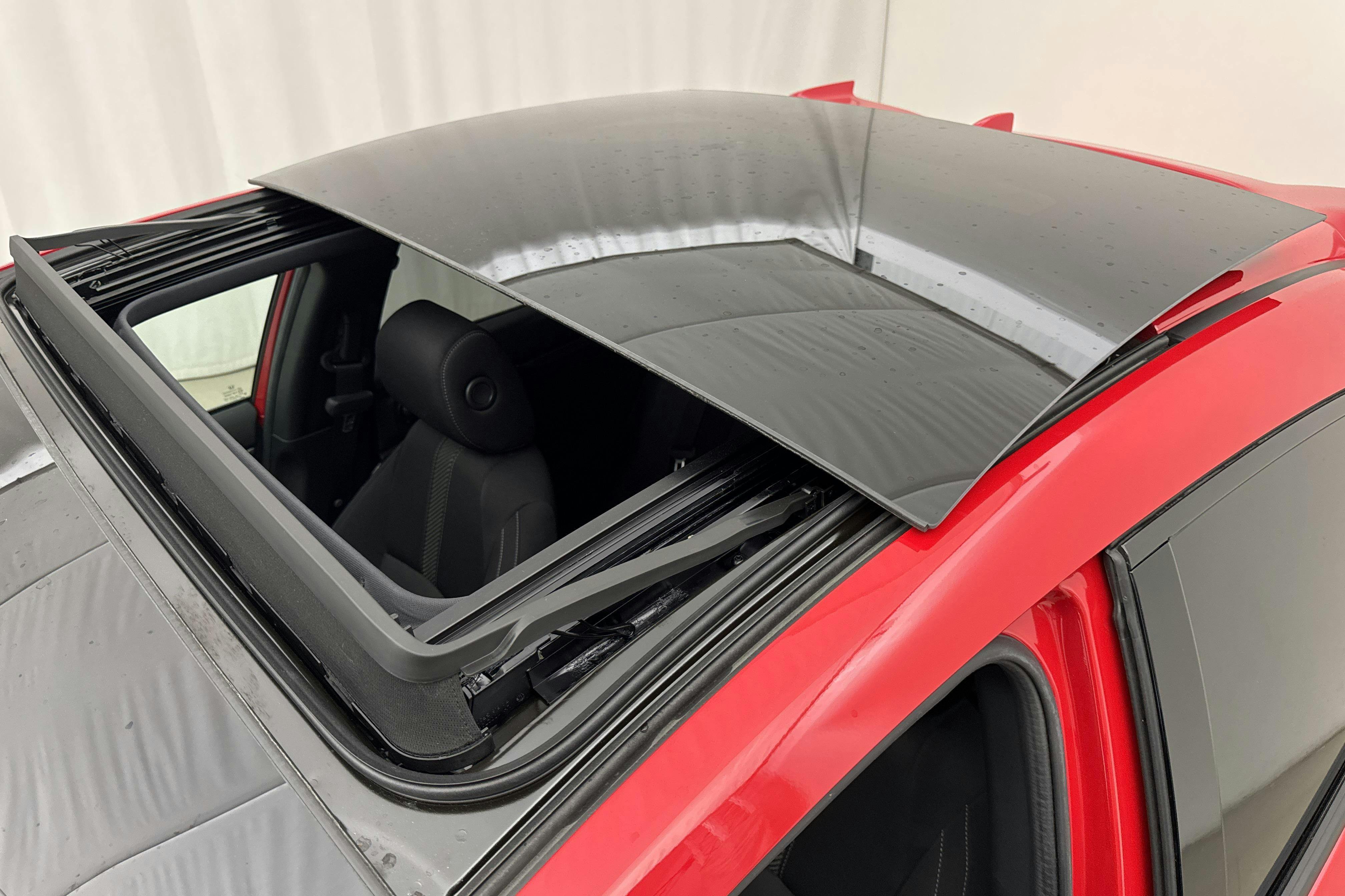 Vehicle Image 17