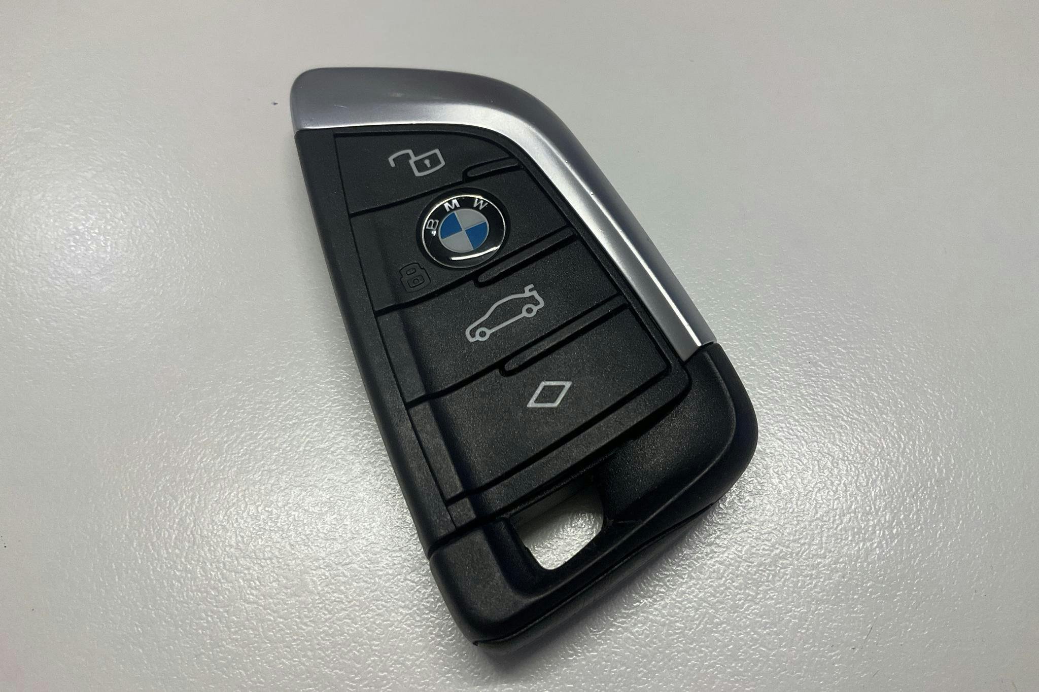 Vehicle Image 22
