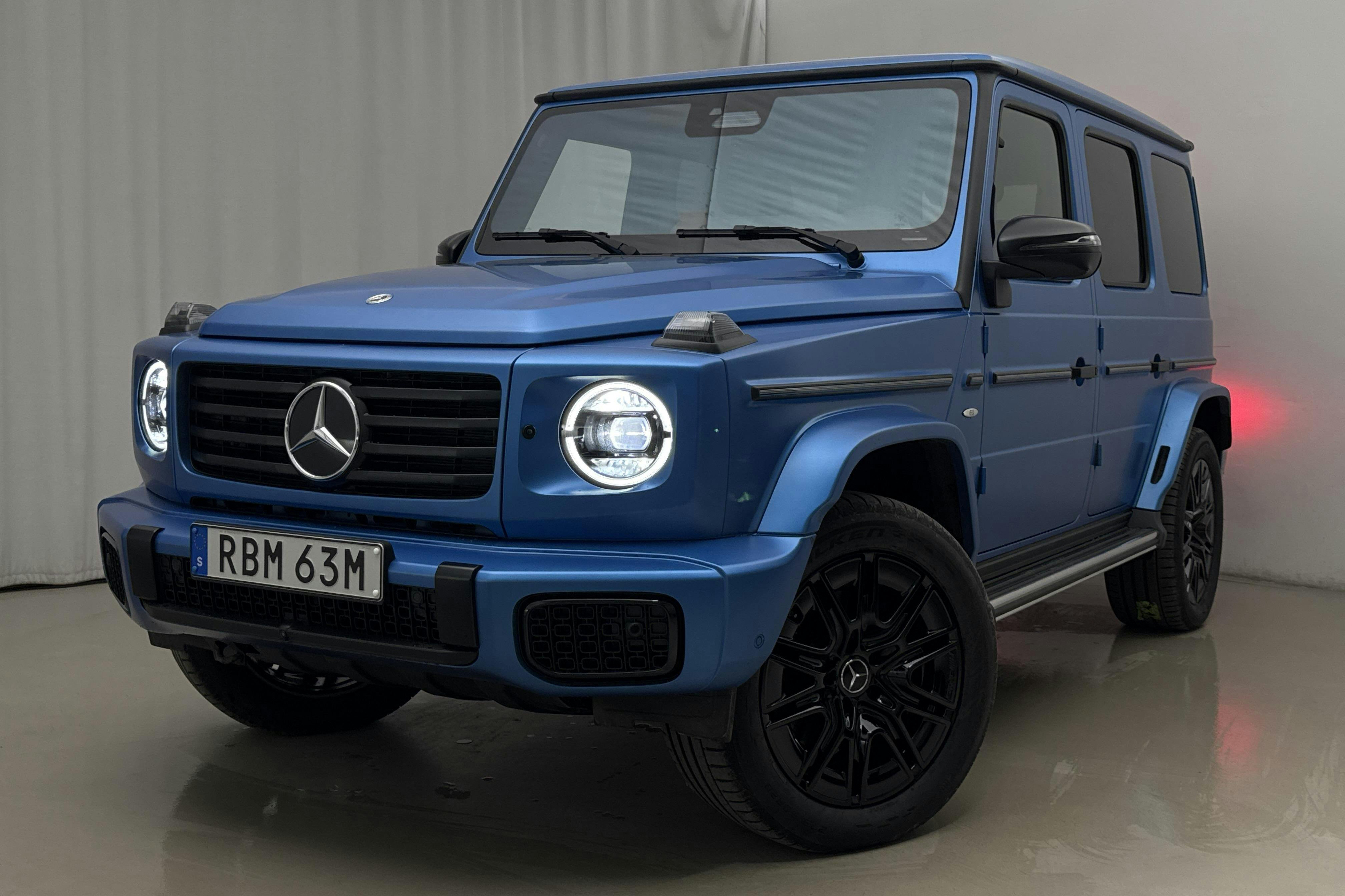 Vehicle Image 23