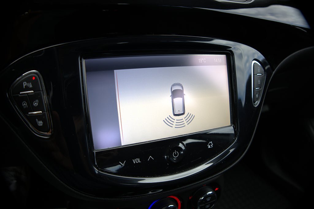 Vehicle Image 15