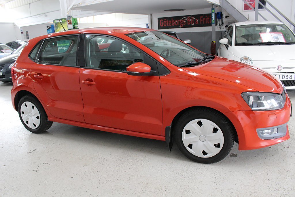 Vehicle Image 8