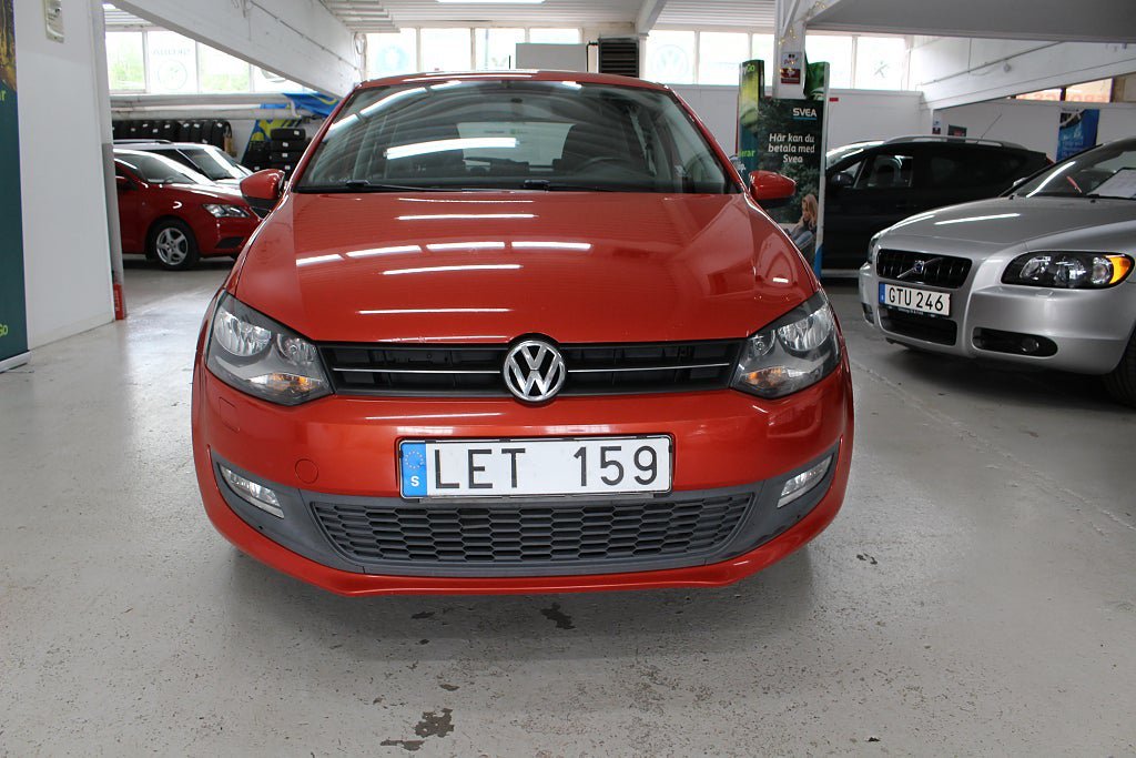 Vehicle Image 10