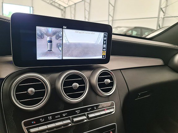 Vehicle Image 28