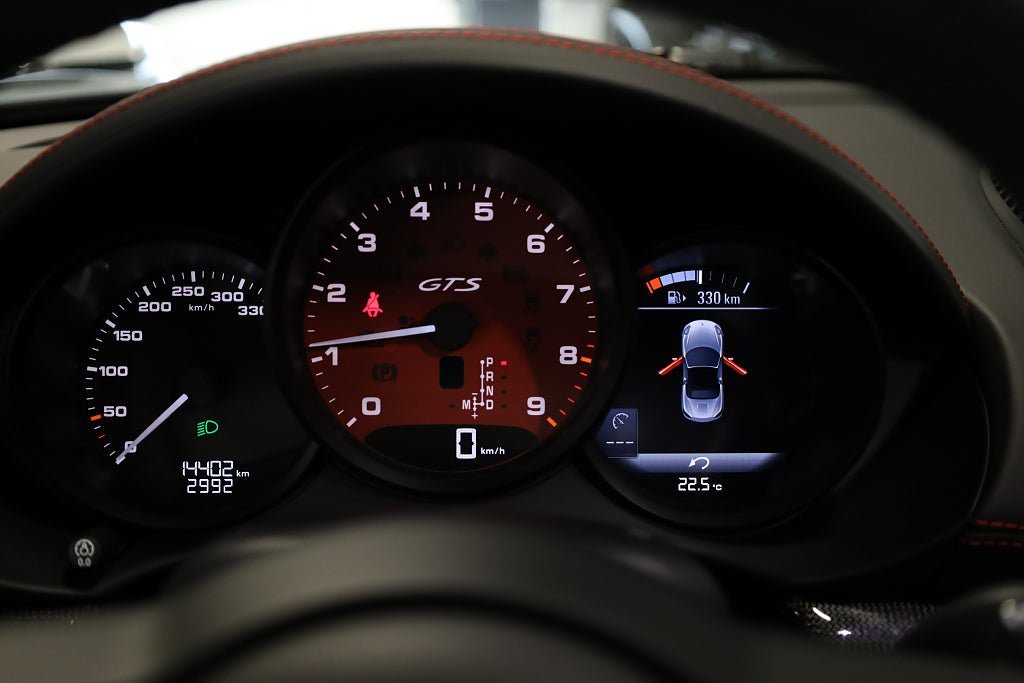 Vehicle Image 13