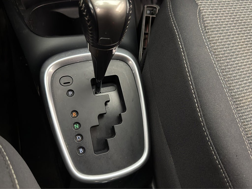Vehicle Image 22