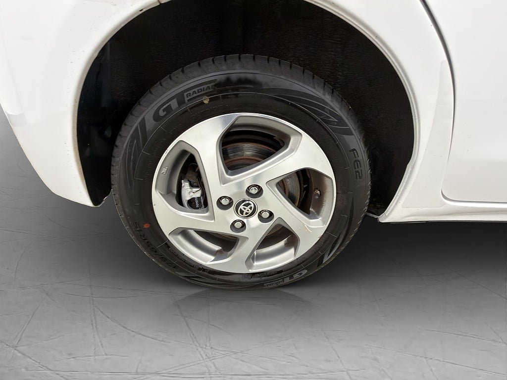 Vehicle Image 31