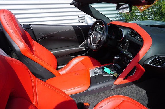 Vehicle Image 22