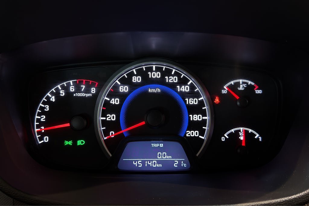 Vehicle Image 12