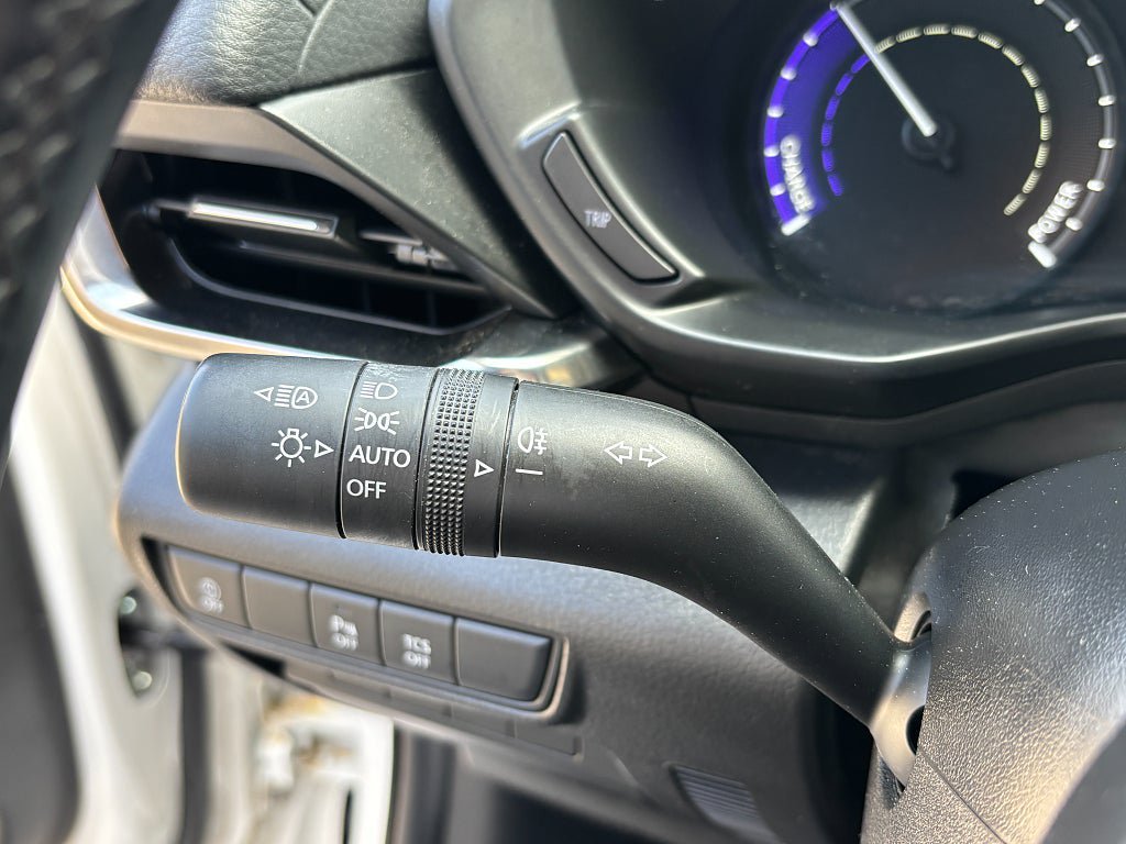 Vehicle Image 16