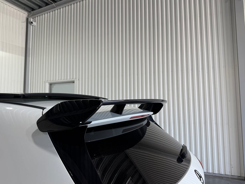 Vehicle Image 23