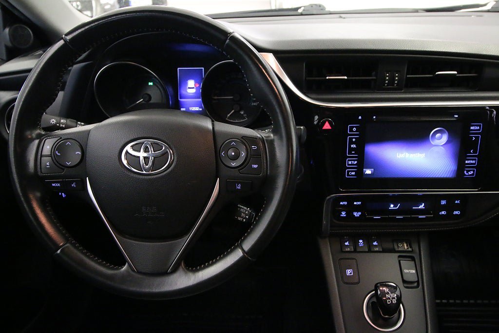 Vehicle Image 14