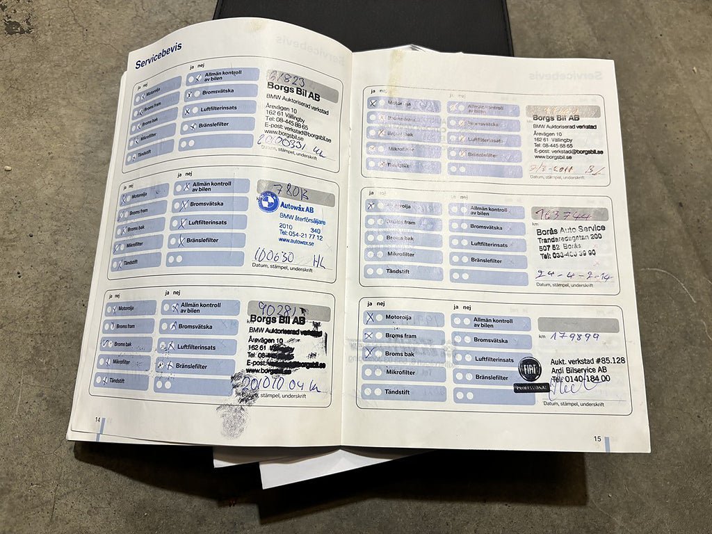 Vehicle Image 21