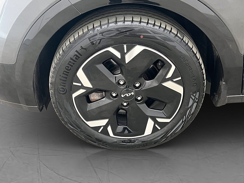 Vehicle Image 31