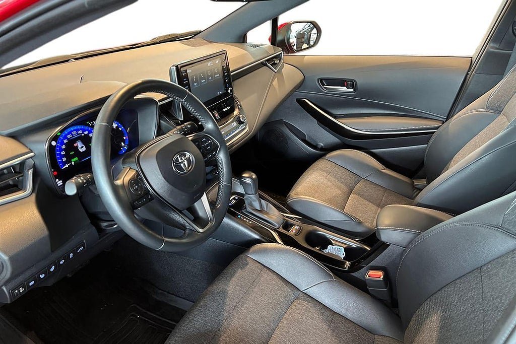 Vehicle Image 13