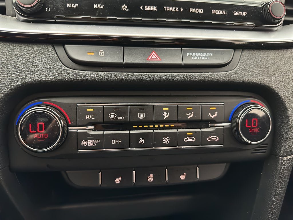 Vehicle Image 24