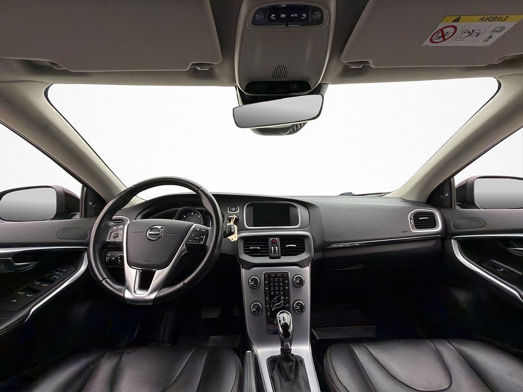 Vehicle Image 33