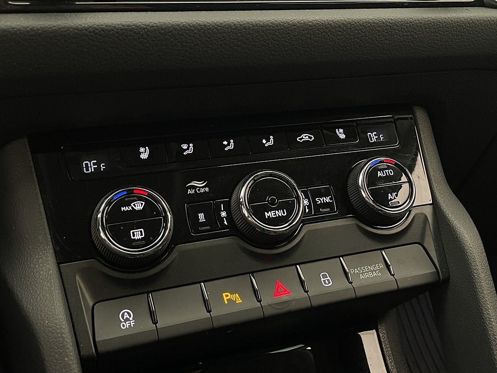 Vehicle Image 29