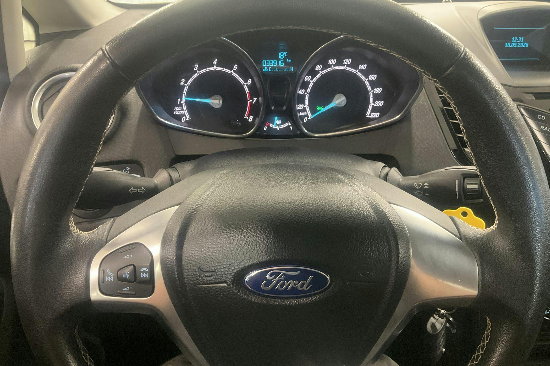 Vehicle Image 13