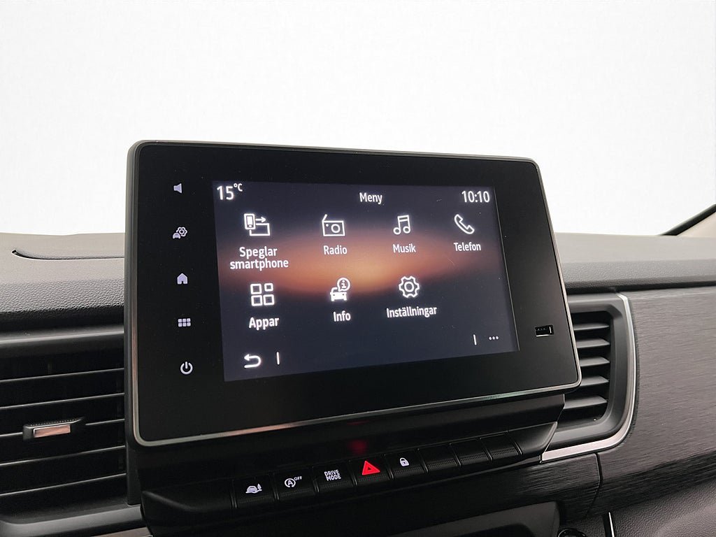 Vehicle Image 25