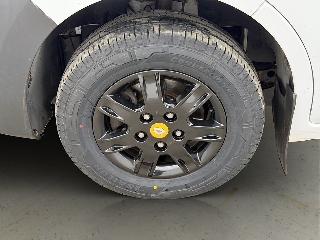 Vehicle Image 27