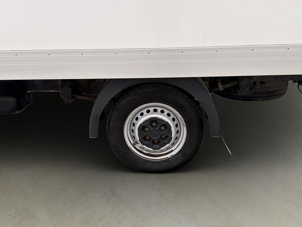 Vehicle Image 27