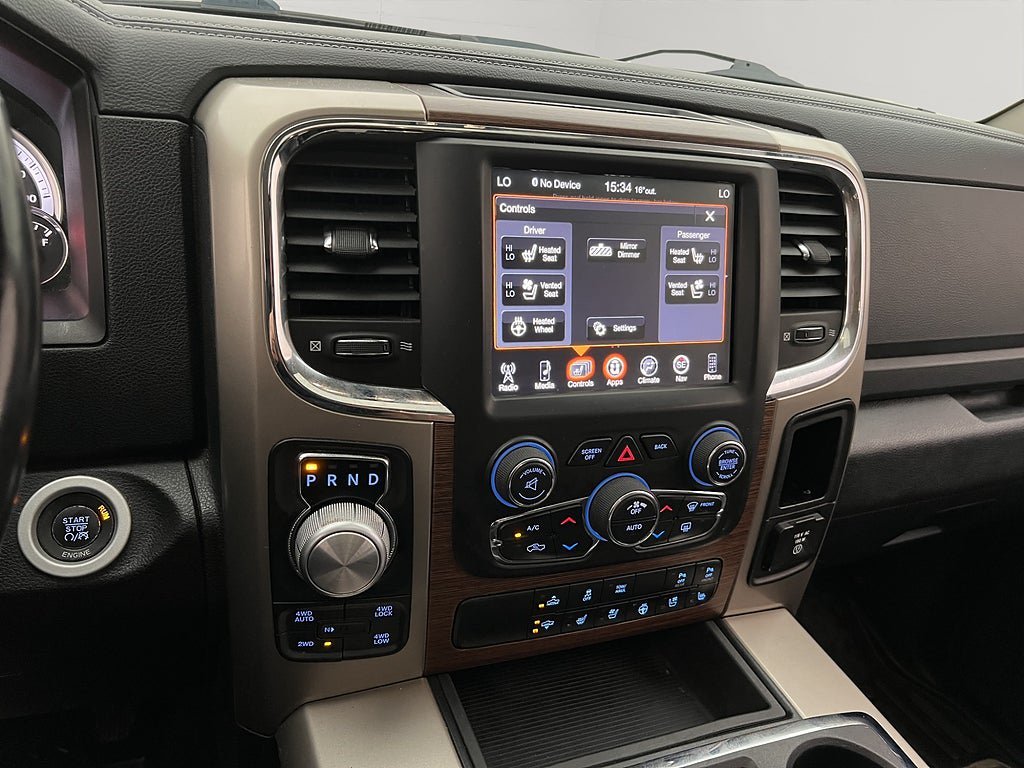 Vehicle Image 30
